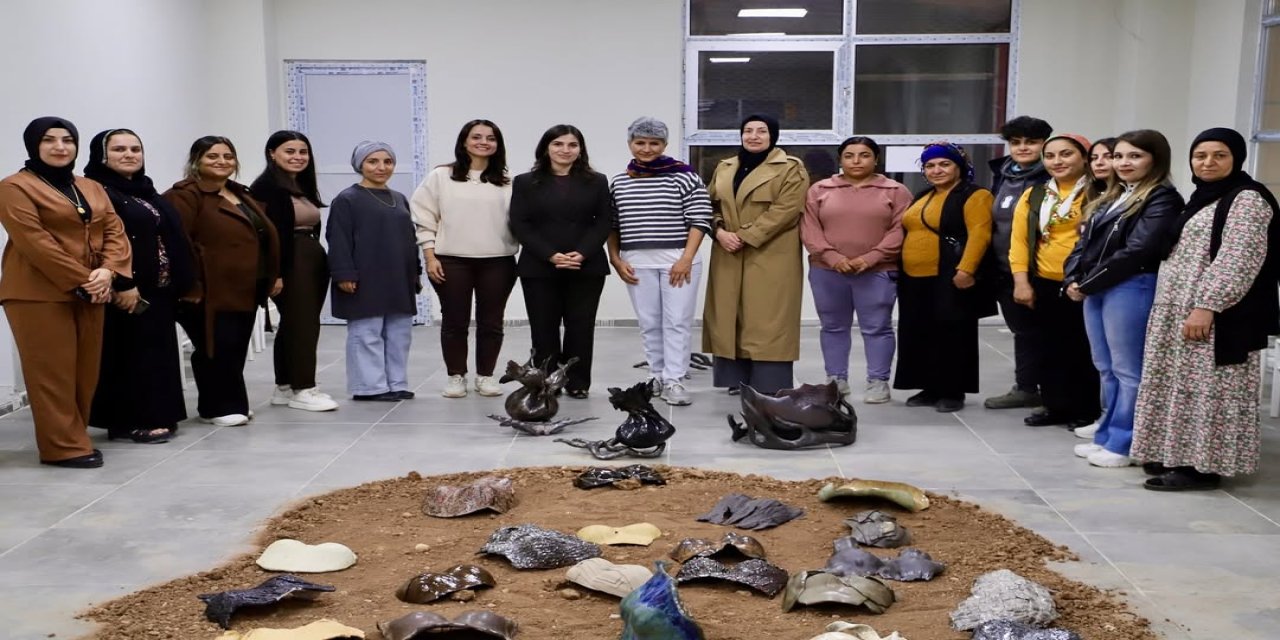 Şırnak’ta “Kahramanın Sonsuz Sürgünü” Sergisine Yoğun İlgi
