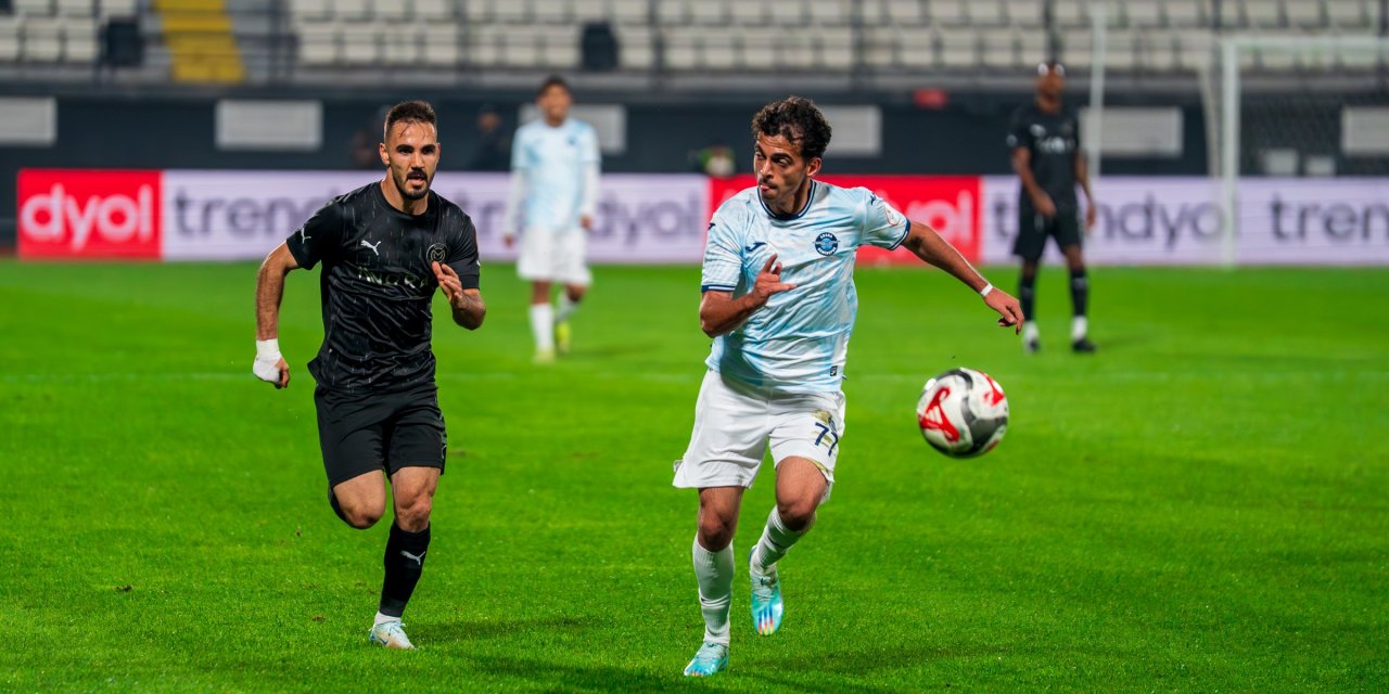 Manisa FK  Adana Demirspor'u 5 golle yıkıp geçti