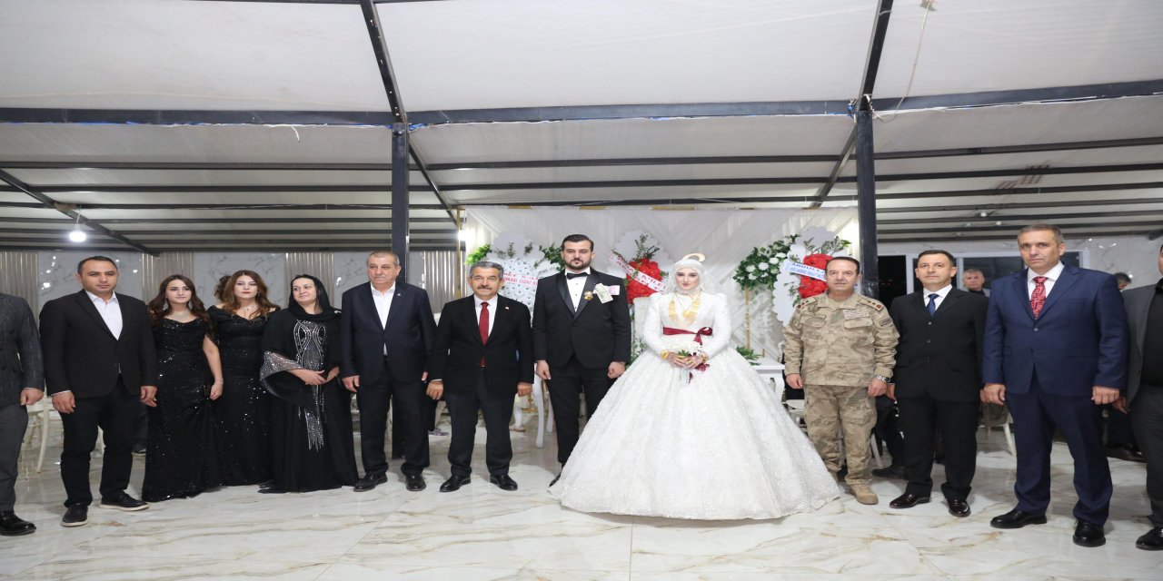 Silopi’de Düğün Coşkusu Protokol Katılımıyla Taçlandı