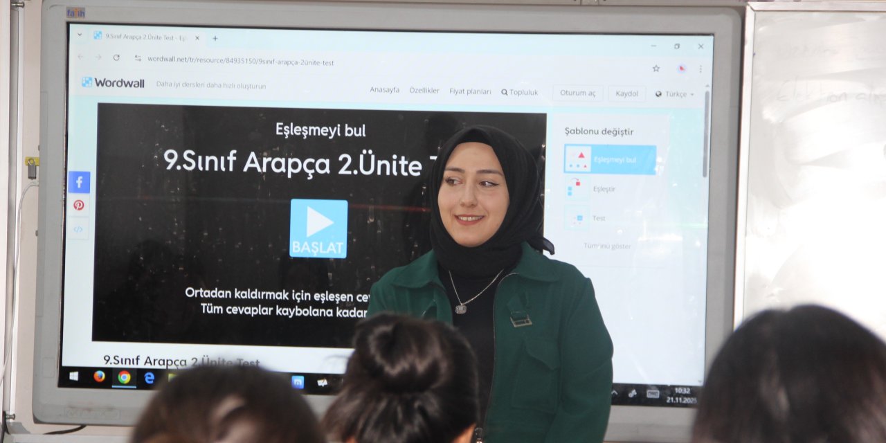 Babasına verdiği sözü vasiyet saydı: Öğretmen olup Cizre'de öğrencileri hayallerine kavuşturuyor