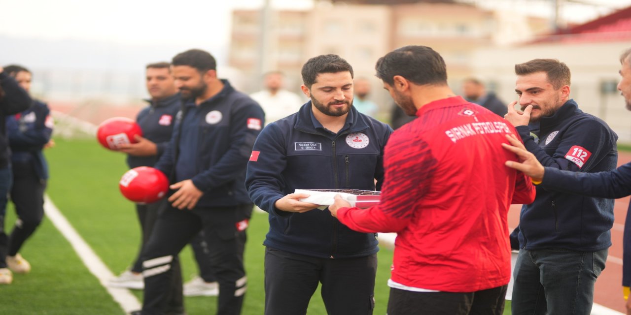 Şırnak 112 Acil Çağrı Merkezi’nden Petrolspor’a Moral Desteği