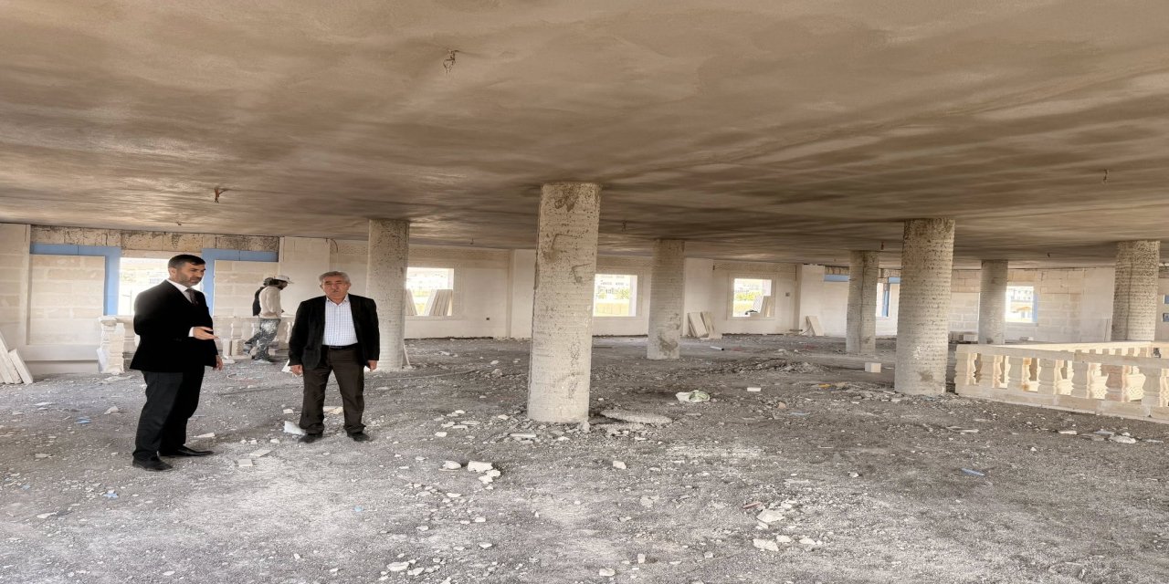 Şırnak'ta Hayırseverlerin Desteğiyle Yükselen Cami İnşaatında İnceleme
