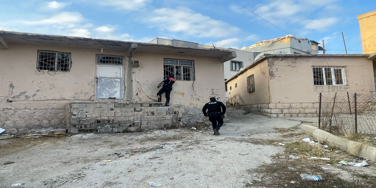 Şırnak'ta "Narko Alan" Uygulamaları Aralıksız Sürüyor