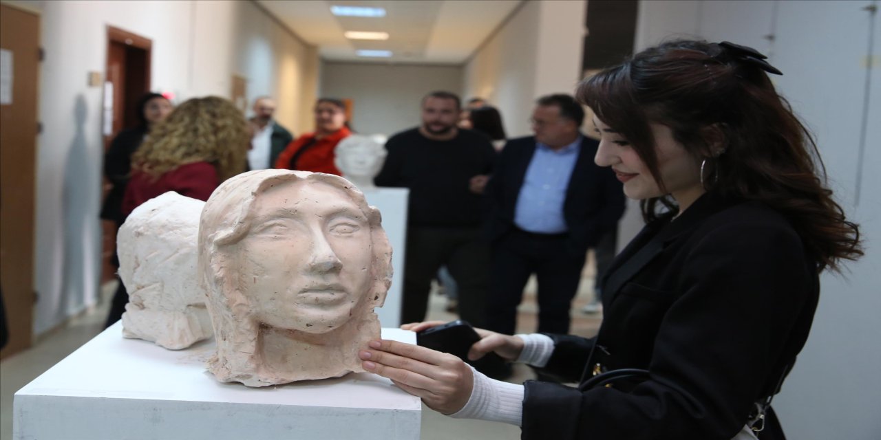 Şırnak Üniversitesi’nde “Büst Heykel Sergisi” Ziyarete Açıldı