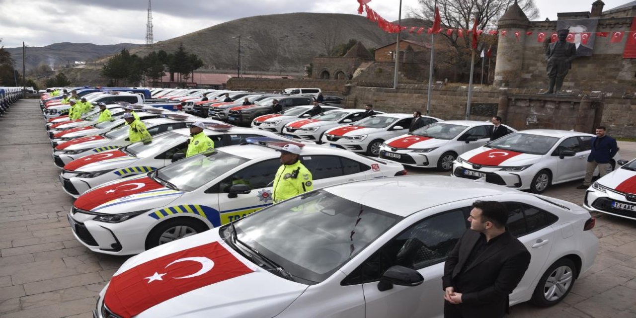 Bitlis'te güvenlik güçlerinin araç filosu güçlendirildi