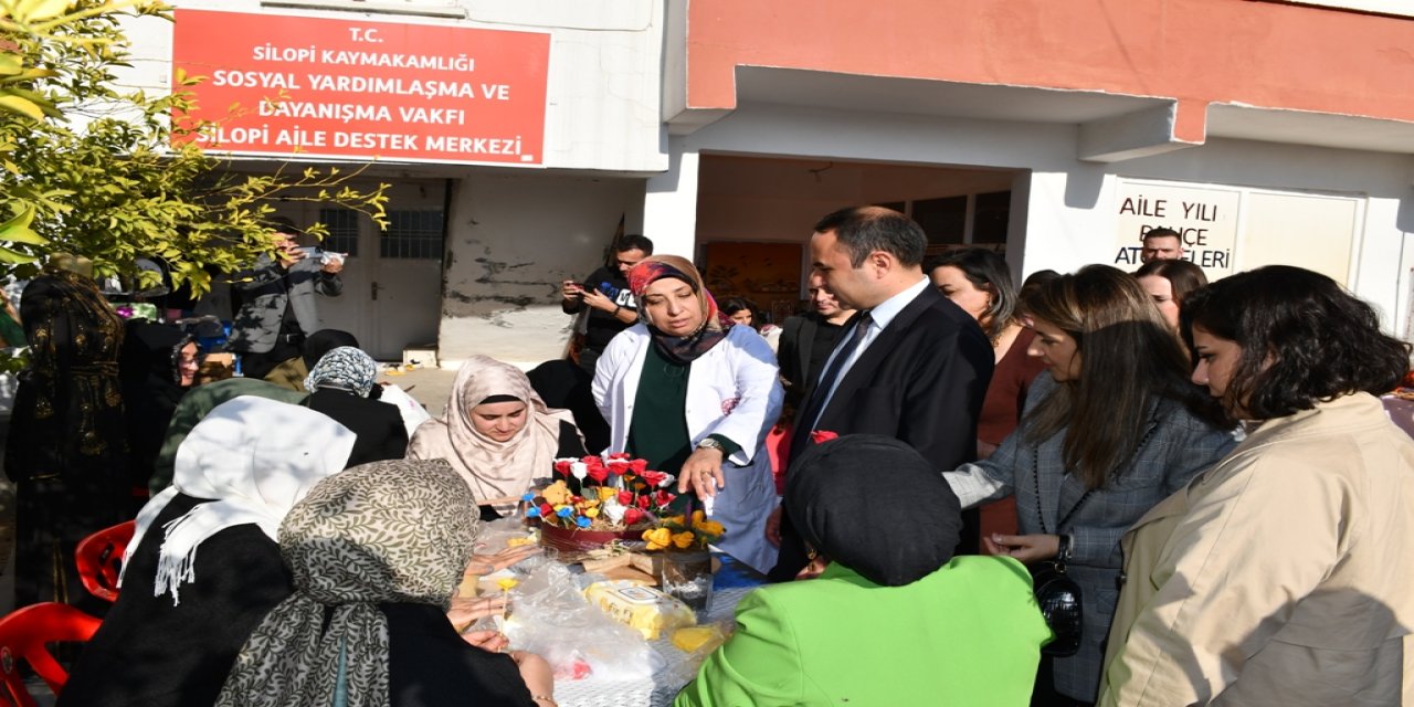 Kaymakam Partal, Silopi ADEM-2 Masal Atölyesi'nde Çocuklara Hikâye Okudu