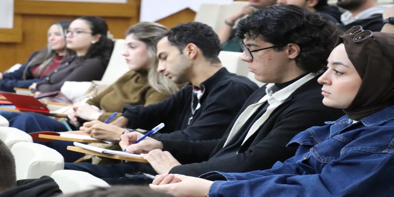 Cumhurbaşkanlığı İletişim Başkanlığı’ndan Üniversite Öğrenci Başkanlarına Liderlik Eğitimi