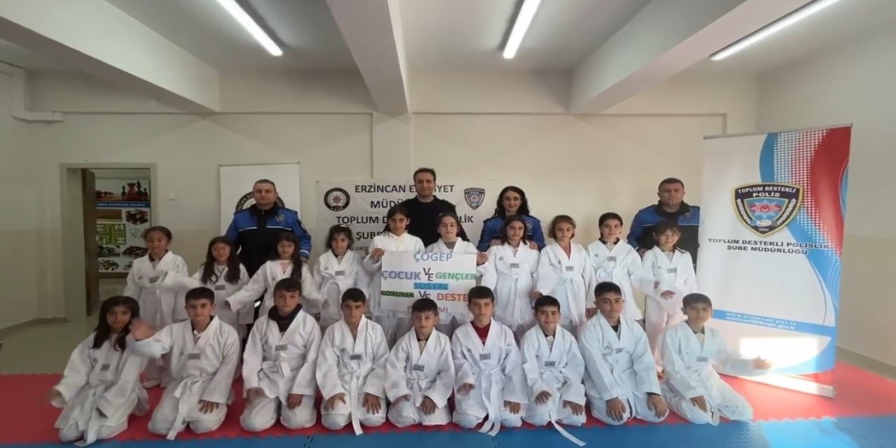 "Hep Birlikte Aileyiz" Projesi Kapsamında Öğrenciler Tekvando İle Buluştu