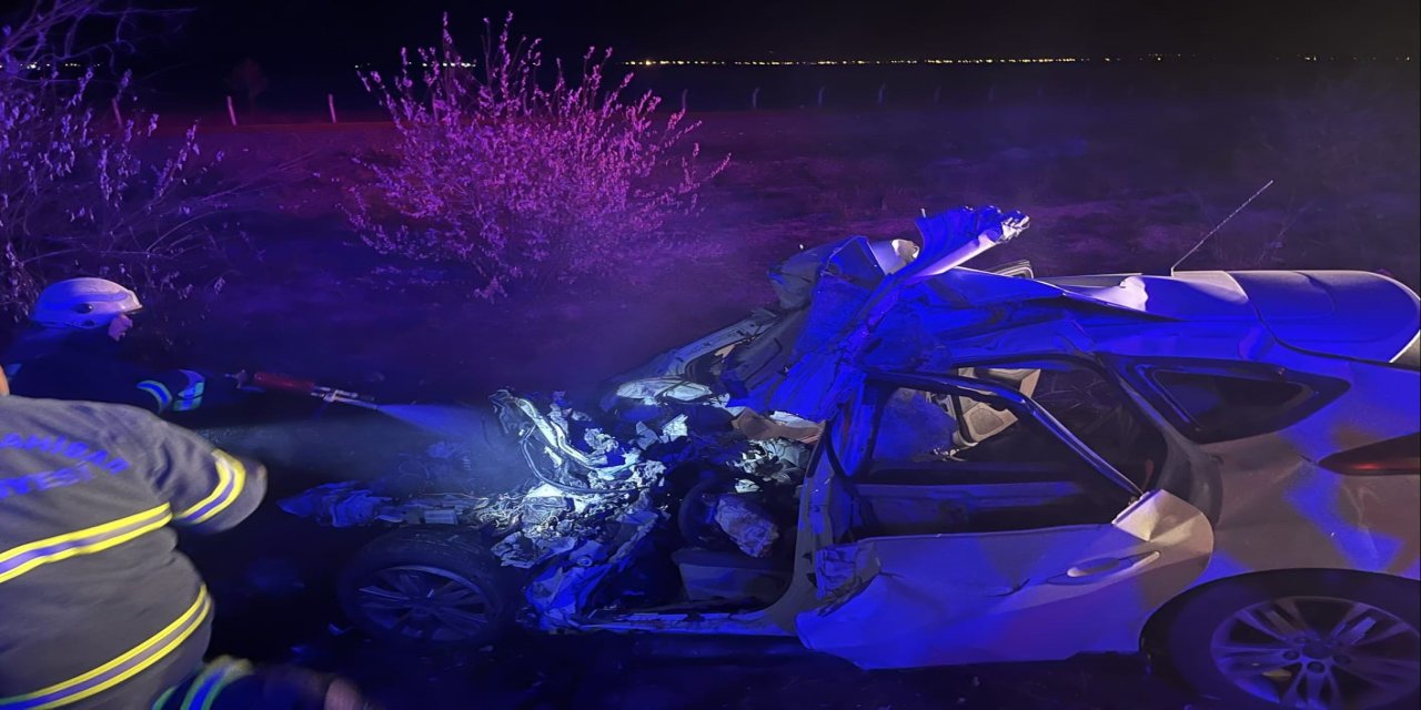 Otomobil Hurdaya Döndü: Beton Mikseri Sürücüsü Gözaltına Alındı