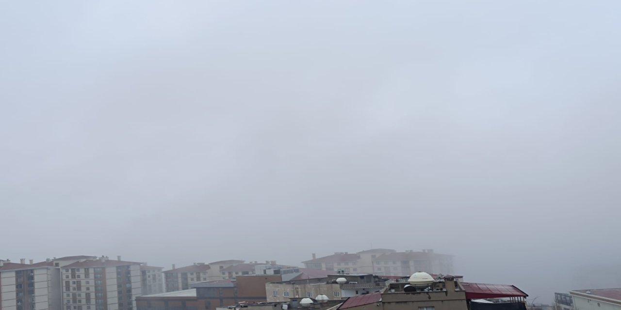 Şırnak’ta Sabah Kar Sürprizi: Yerini Yoğun Sise Bıraktı