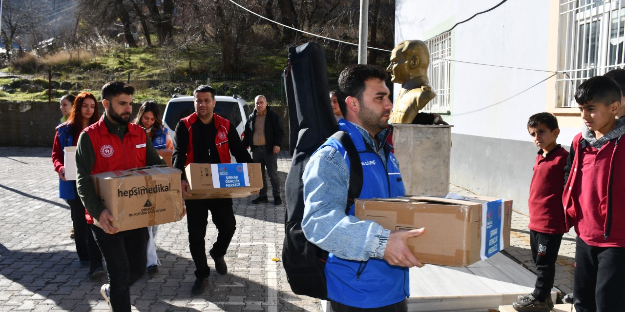 Şırnak'taki Şehit kütüphanelerine Bursa'dan kitap desteği