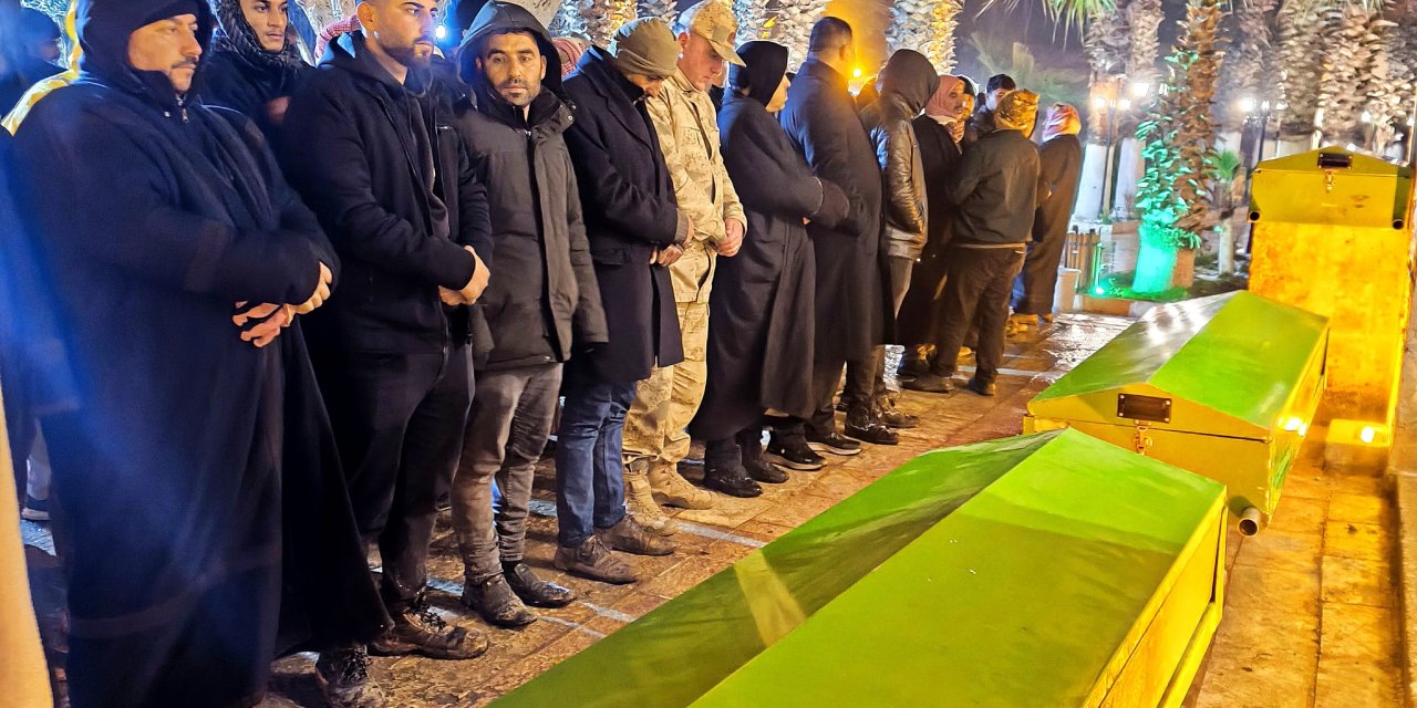 Kar faciasında ölen 3 çocuk gözyaşları arasında toprağa verildi