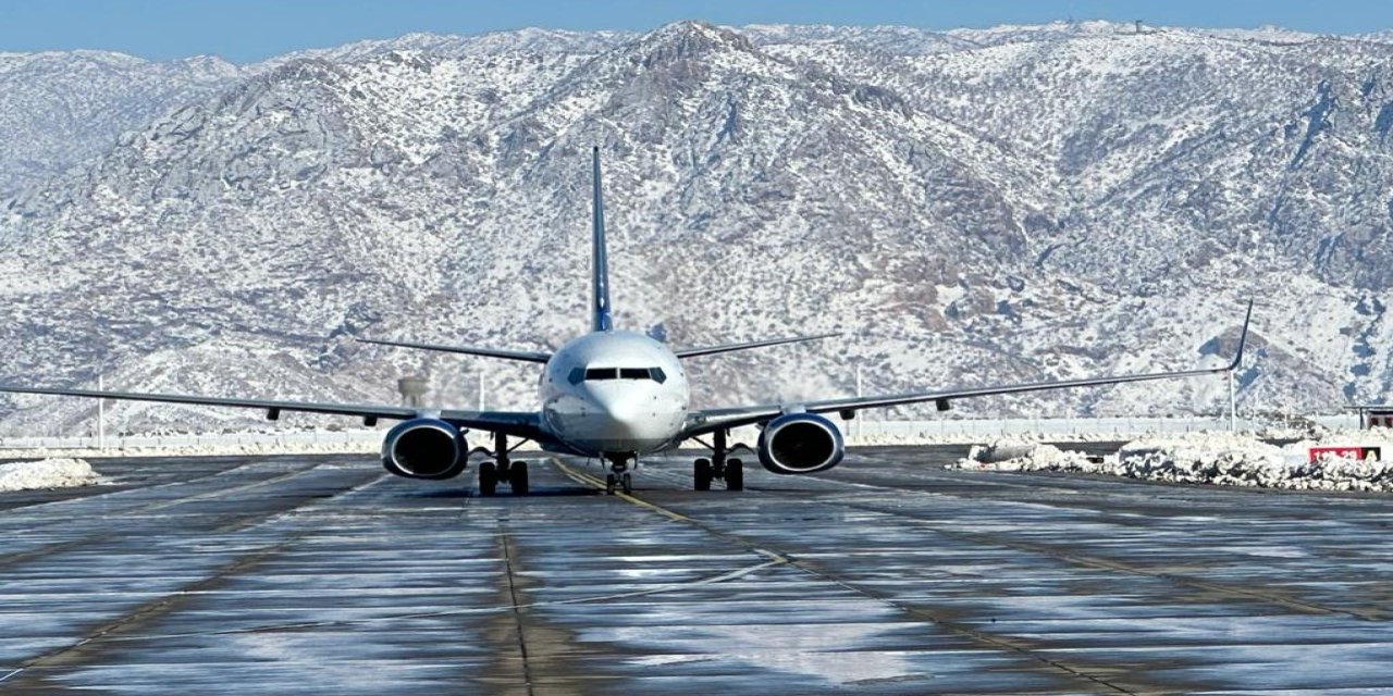 Şırnak Şerafettin Elçi Havalimanı uçuşlara açıldı