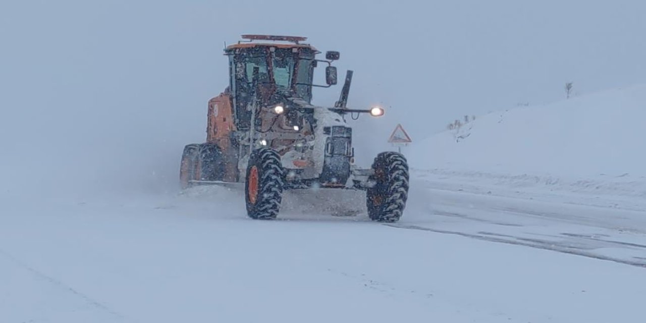 Kurubaş Geçidi ulaşıma açıldı