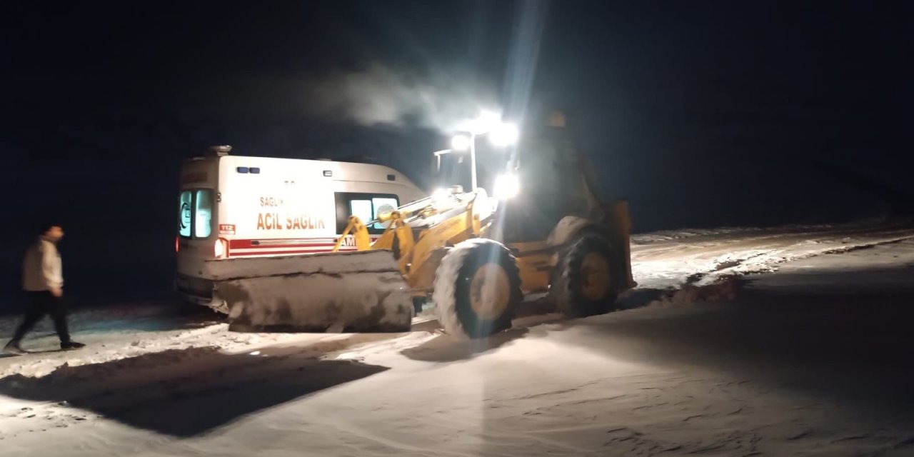 Van'da hasta ve mahsur kalanlar belediyenin çabasıyla kurtarıldı