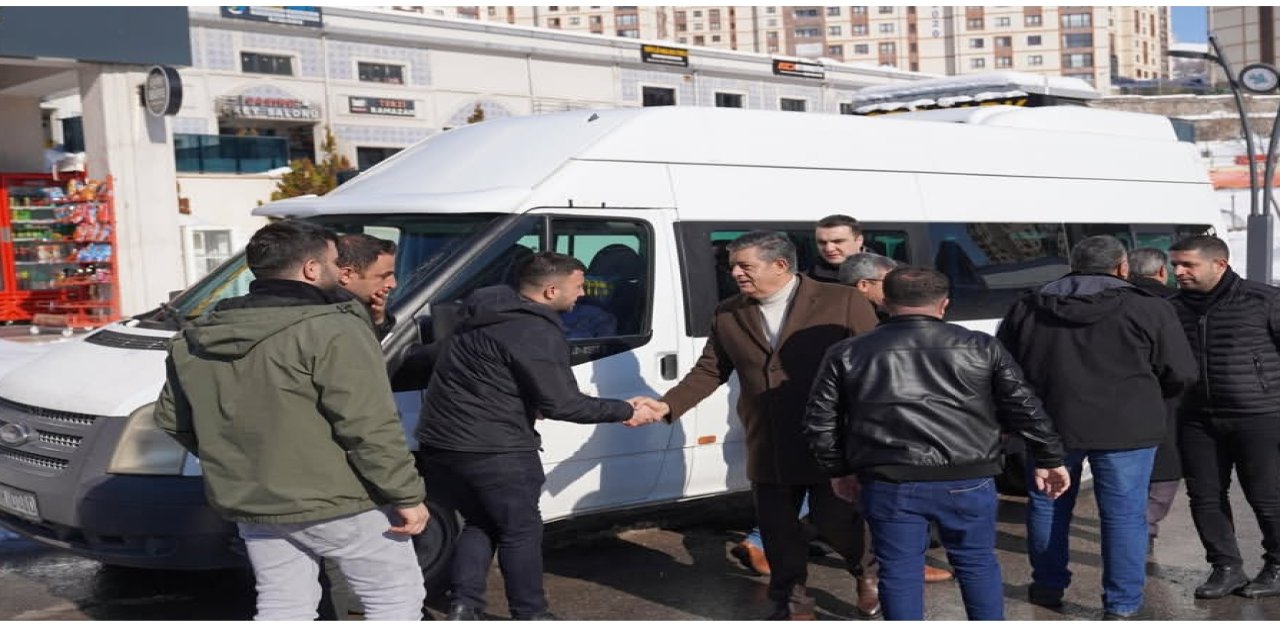 Şırnak’ta Karla Mücadele Sürüyor: Başkan Yarka Sahada İnceleme Yaptı