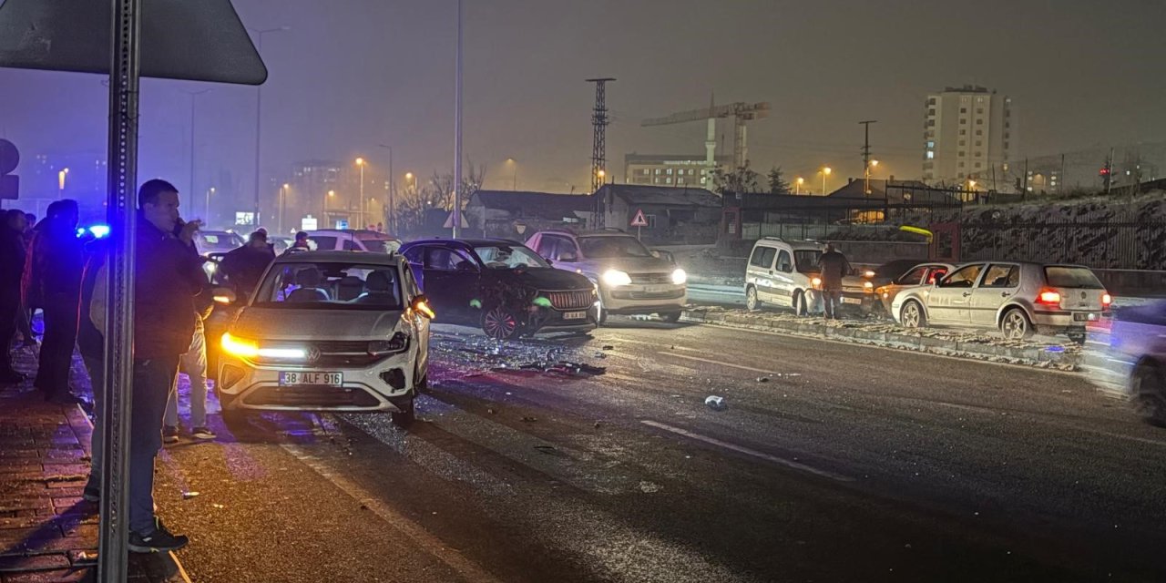 Kaza sonrası elektrikler kesildi, kazalar peş peşe geldi