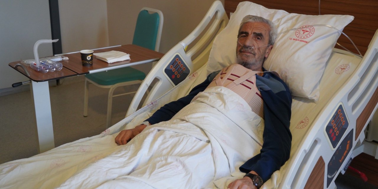 74 Yaşındaki hasta ileri düzey aort cerrahisiyle  hayata tutundu