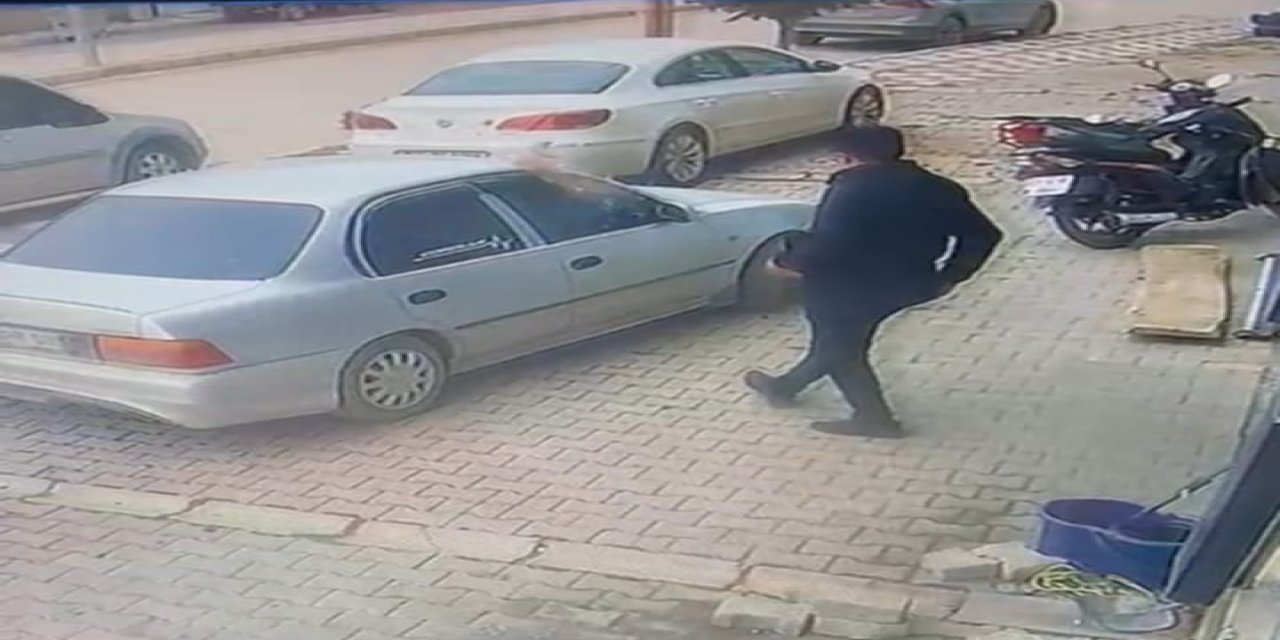 Balkondan düşen saksı az kalsın faciaya neden olacaktı