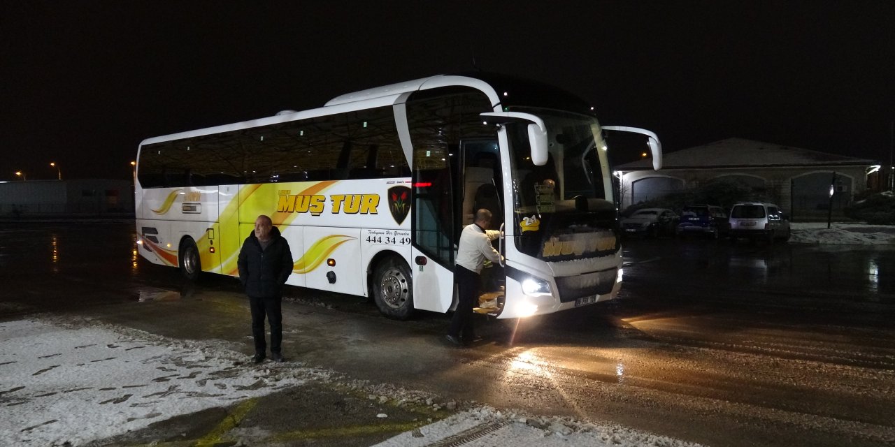 Malatya'da kar yağış nedeniyle otobüs seferleri durduruldu