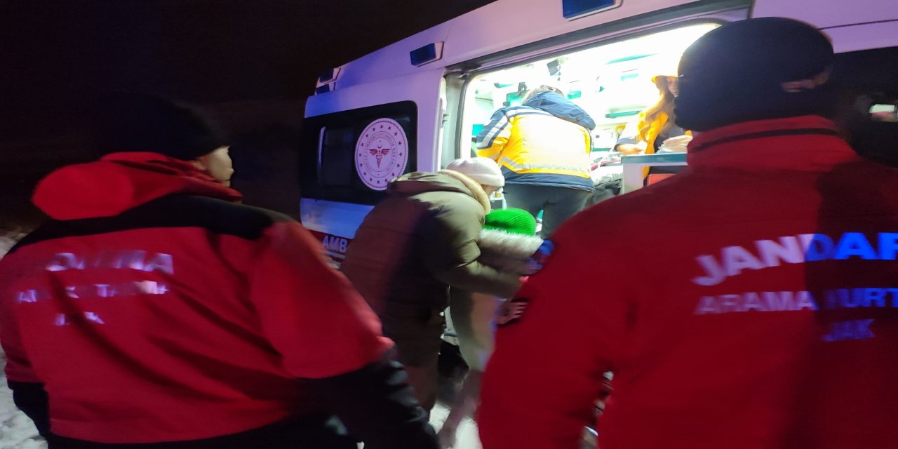 Minik Dila İçin Seferberlik! Kar Kış Demeden Dağları Deldiler