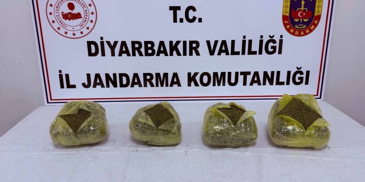 Diyarbakır'da 28 kilo esrar ele geçirildi