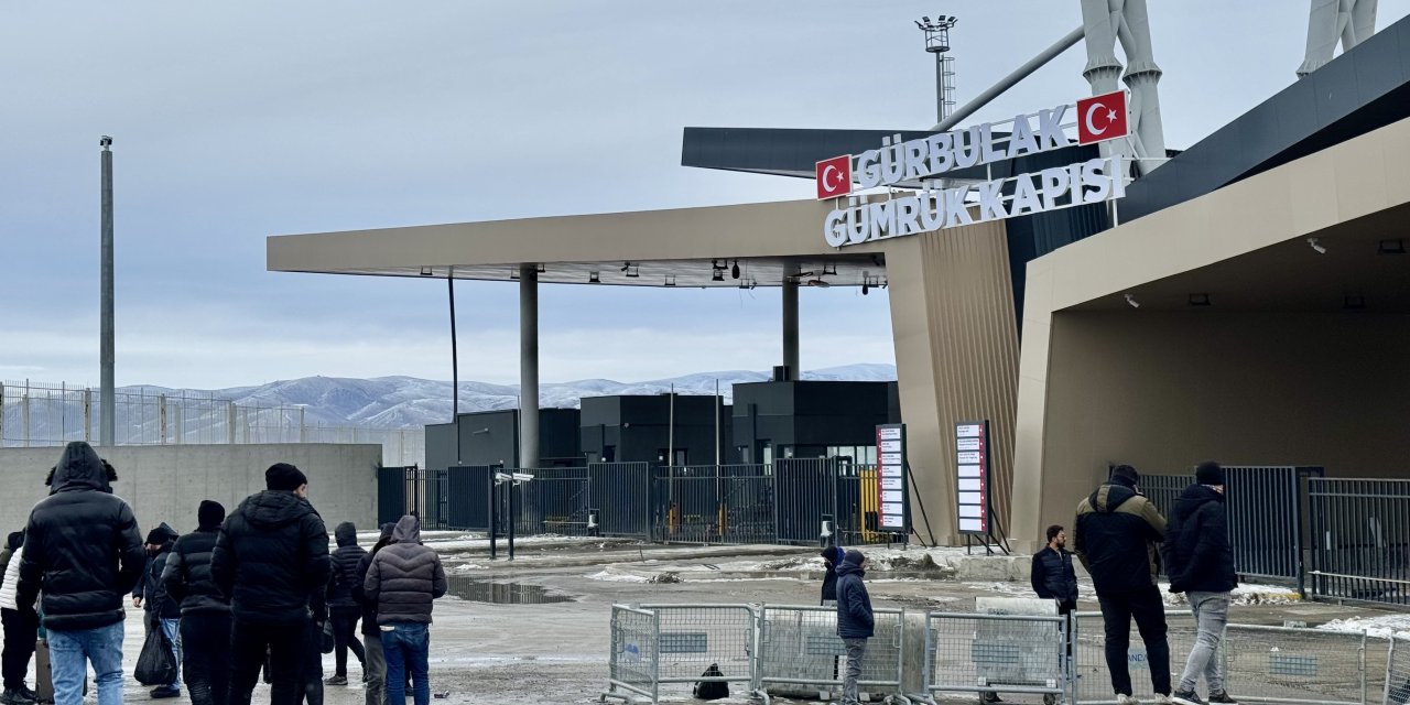 İranlılar Trump'a tepkili: Sorunumuz savaş değil ekonomi