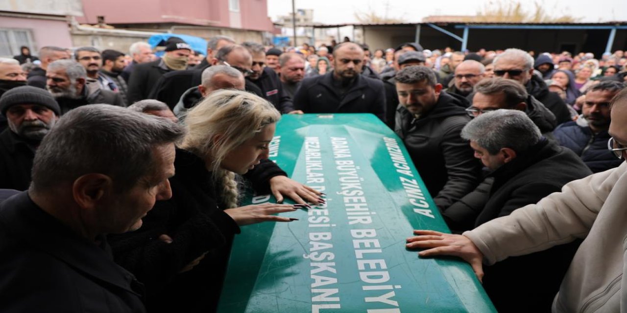 Babalarının öldürdüğü kardeşler yan yana toprağa verildi