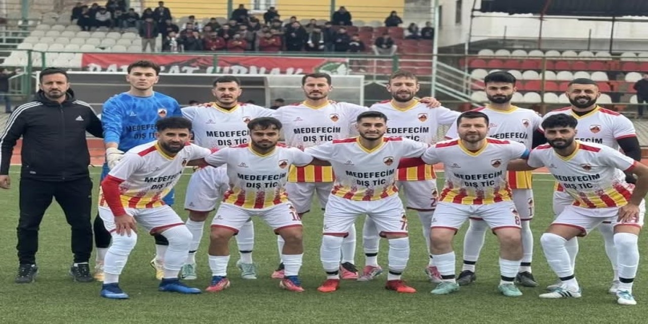 1960 Silopi Spor Gümbür Gümbür geliyor: Fatih Sporu 3-1 yendiler