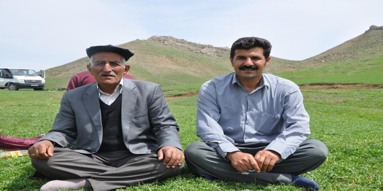 Taşar Ailesi’nin Lideri Hacı Ahmet Taşar Vefatının Sene-i Devriyesinde Anıldı