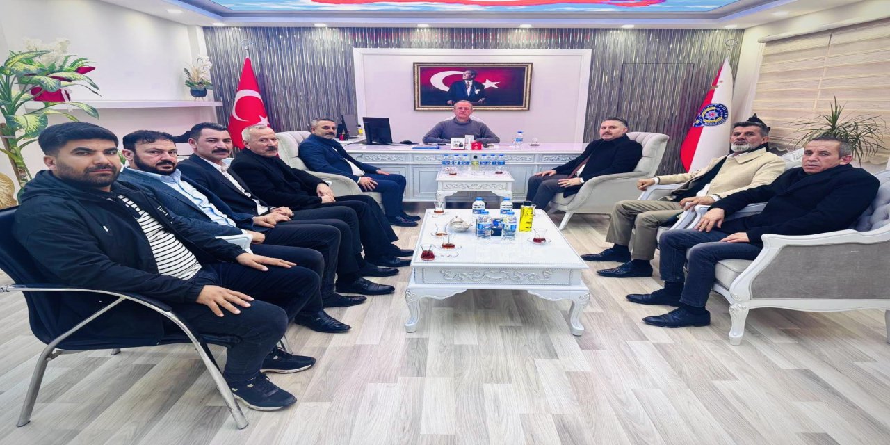 Herkesin Şikayet Ettiği O Görüntü Değişiyor mu? Trafik Çilesi İçin Kapıyı Çaldılar!