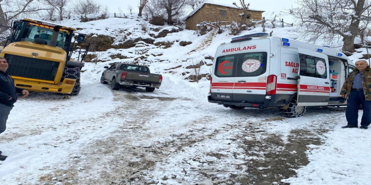 Sason'da ekiplerin zorlu kış mesaisi