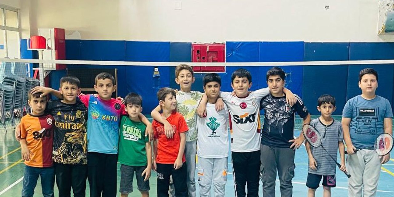 Tatilde Salonlar Boş Kalmadı! Gençlerin Yeni Tutkusu Oldu