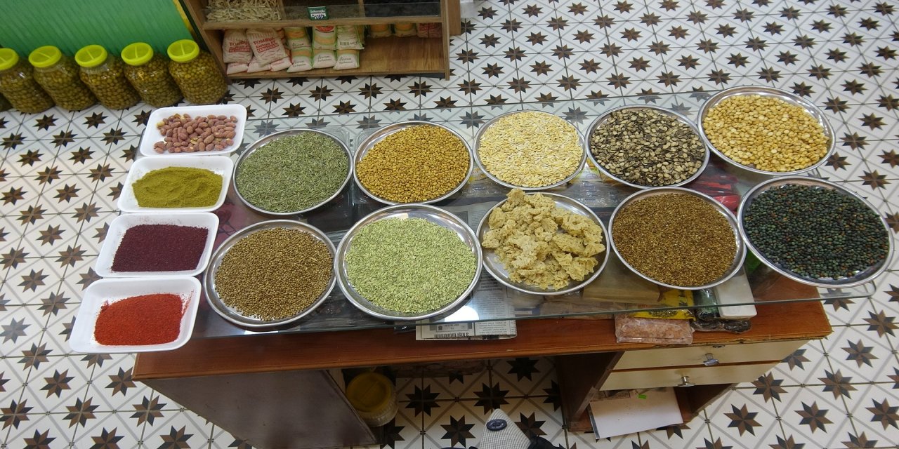 İçinde Tam 13 Farklı Mucize Var! Kış Aylarının "Doğal Kalkanı" Sofralara İndi: İşte O Formül