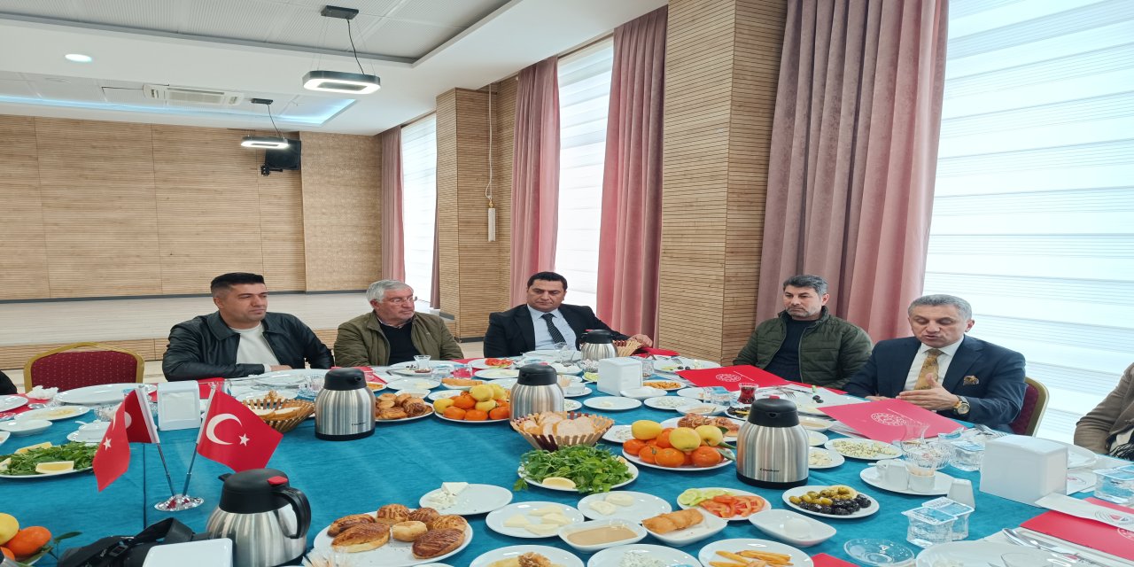 Şırnak İl Milli Eğitim Müdürü Nas, Gazetecilerle Kahvaltıda Buluştu