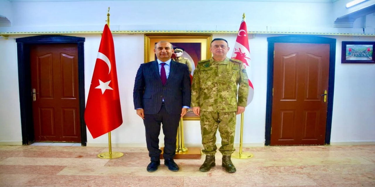 Uludere İlçe Millî Eğitim Müdüründen Şenoba 48. Hudut Tugayına Ziyaret