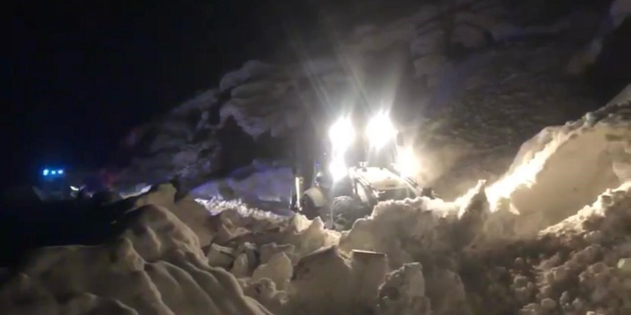 Şırnak'ta  7 saatlik Hasta kurtarma operasyonu: Ekipler zamanla yarıştı