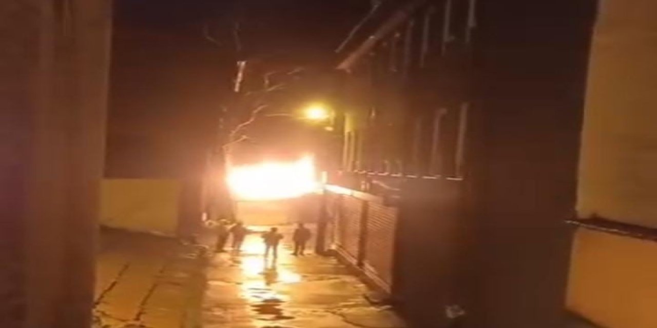 Bursa'da depo yangını, korku dolu anlar yaşattı