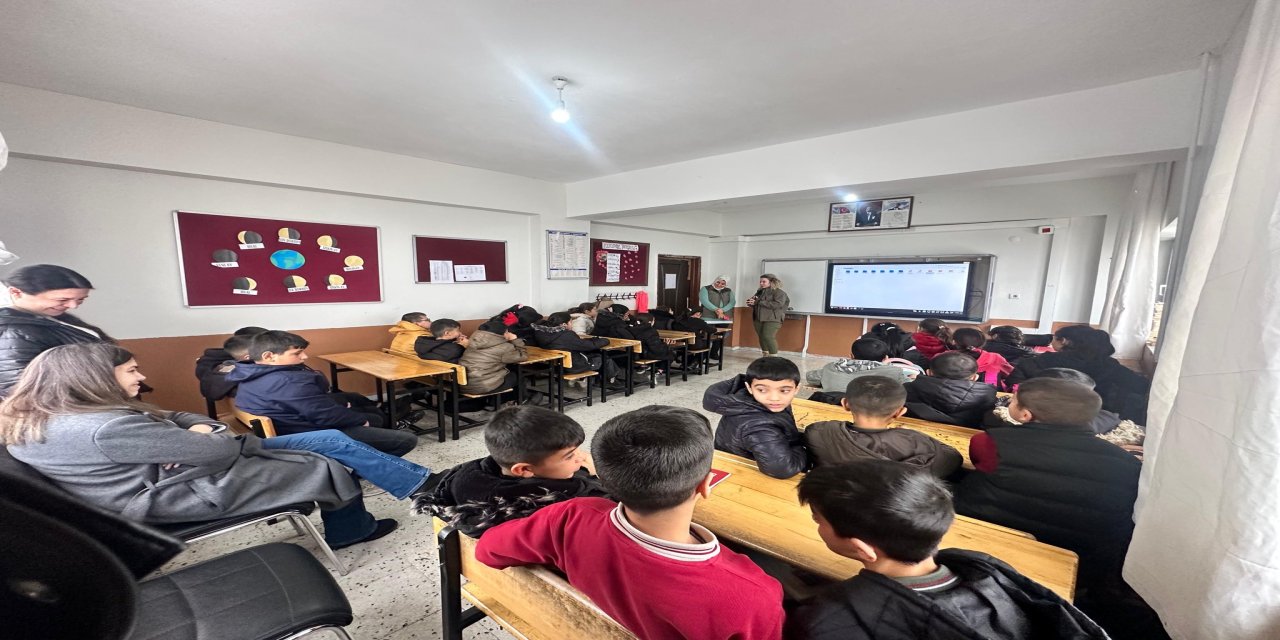 Şırnak’ta Öğrencilere “Doğa Koruma ve Biyoçeşitlilik” Eğitimi Verildi