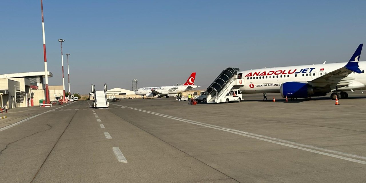 Şırnak Şerafettin Elçi Havalimanı Ocak ayında 31 bin 415 yolcuya hizmet verdi