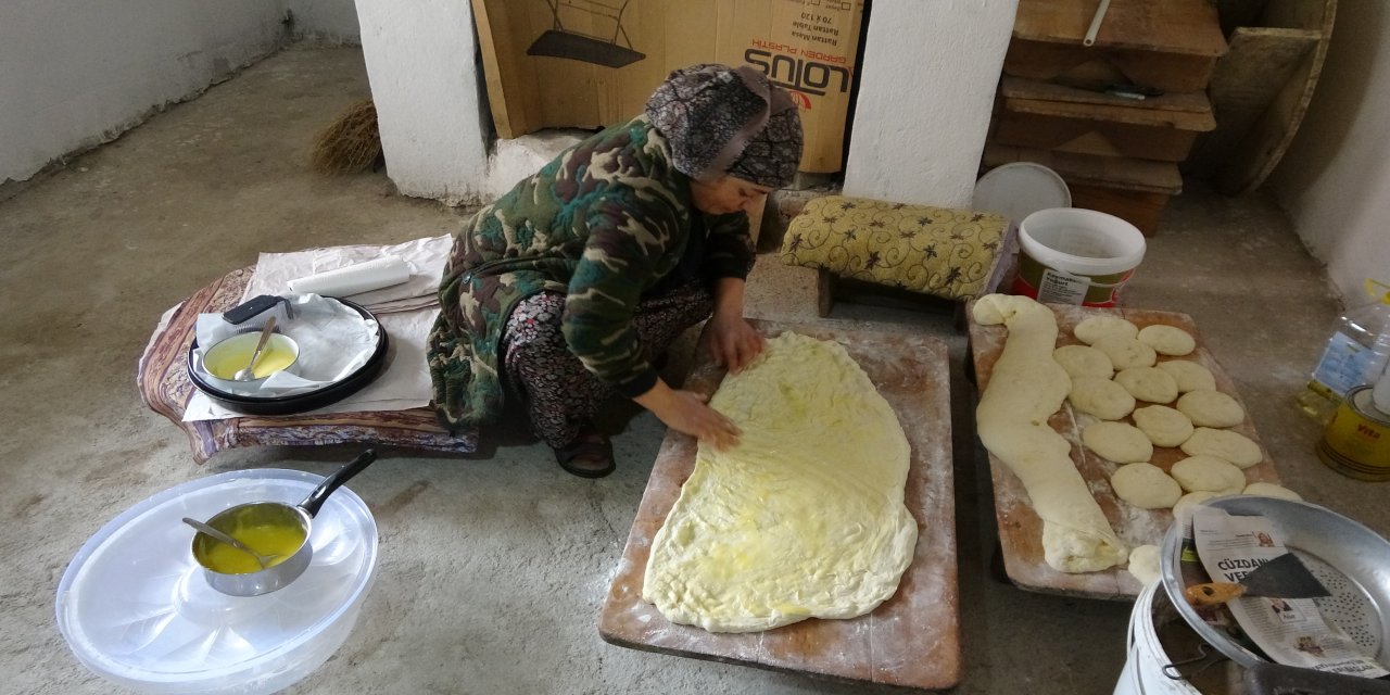 Odun Ateşinde Nar Gibi Kızaran Miras! Sofraların Baş Tacı Yeniden Sahne Alıyor