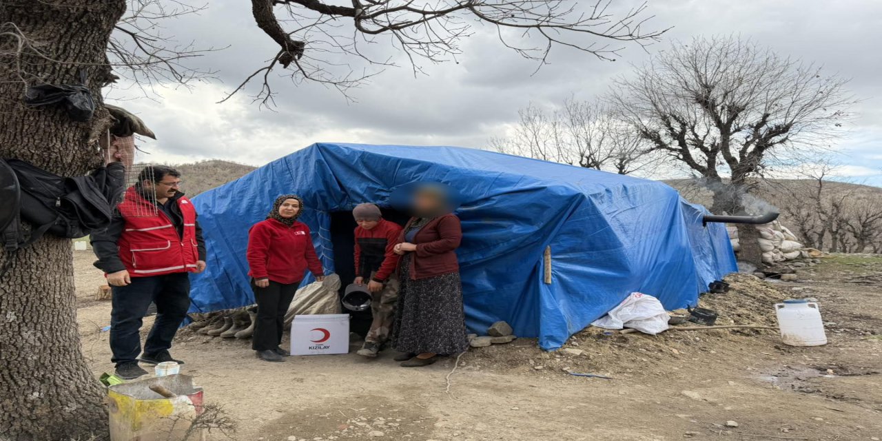 Kızılay’dan Şırnak Kırsalındaki Göçer Ailelere Ramazan Desteği