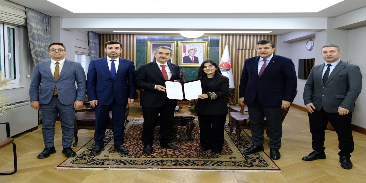 Şırnak’ta Turizme Dev Yatırım! Beytüşşebap’ta İlk Bungalov Projesi İçin İmzalar Atıldı