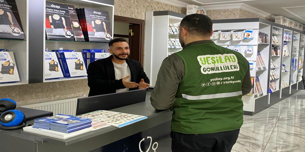 Şırnak’ta Bağımlılıkla Mücadeleye "Esnaf" Desteği! Yeşilay Elçileri Sahada