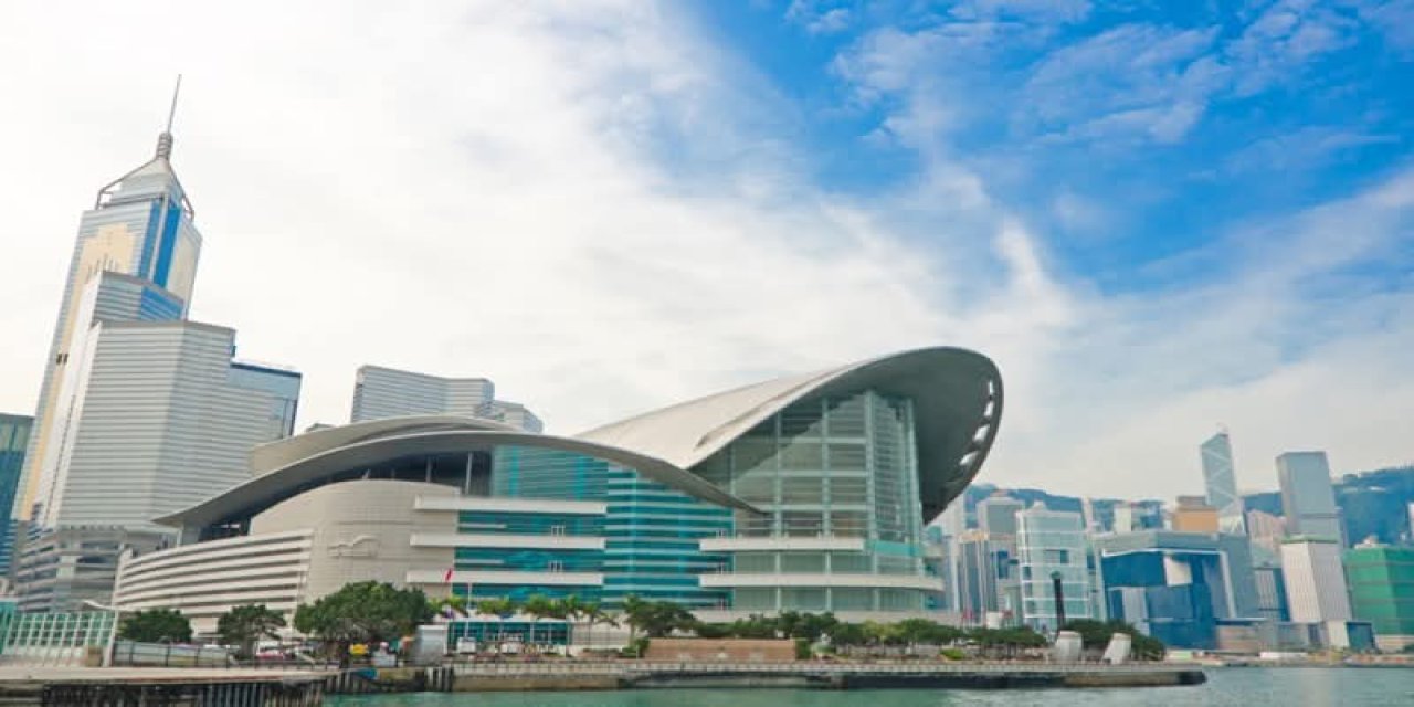 Şırnak Üniversitesi Hong Kong’da Dünya Eğitim Zirvesinde Yerini Aldı