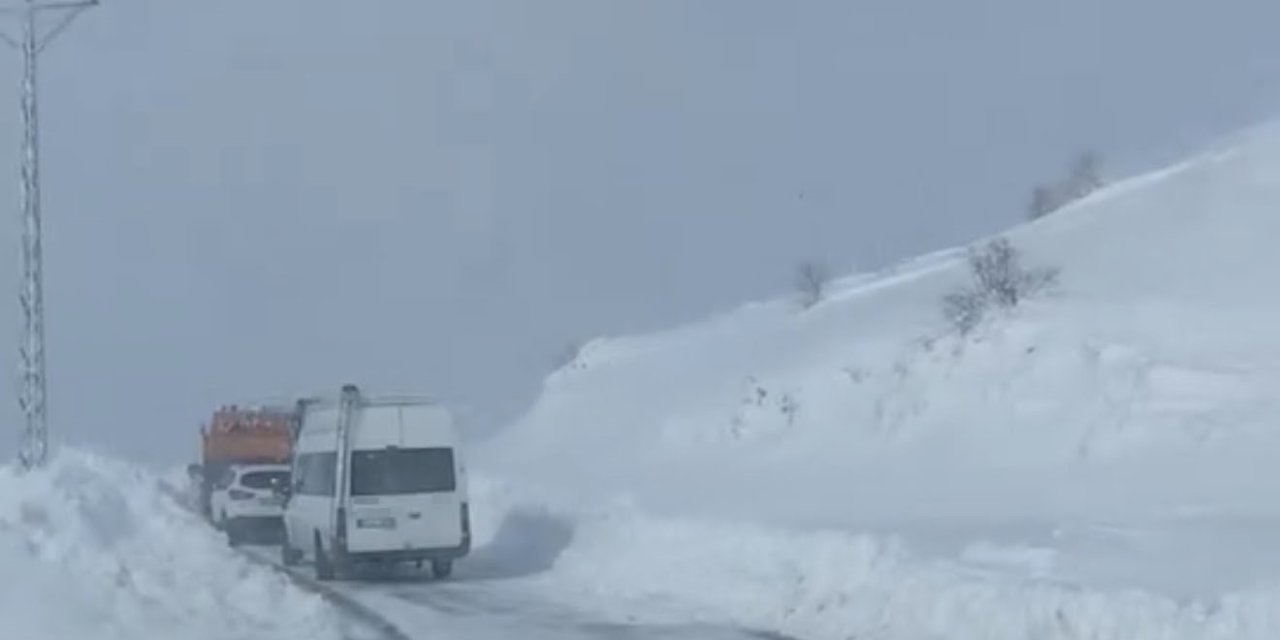 Tipi nedeniyle Malatya-Sincik karayolu ulaşıma kapandı