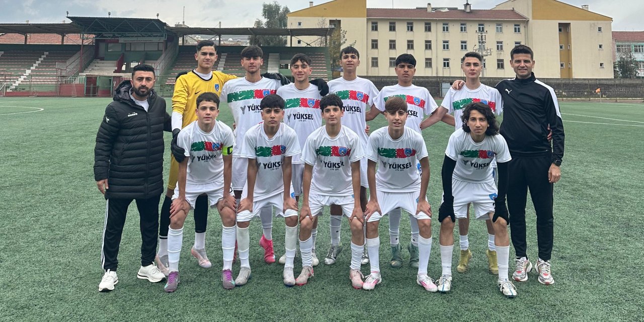 Cizre Dicle Spor U16 Liginde Namağlup Şampiyon oldu
