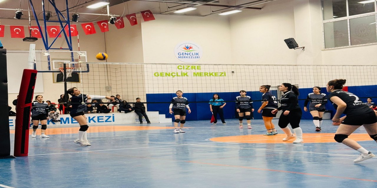 Kadınların Spordaki Gücü Cizre’de Parlıyor! 8 Mart Coşkusu Sahada Taçlandı