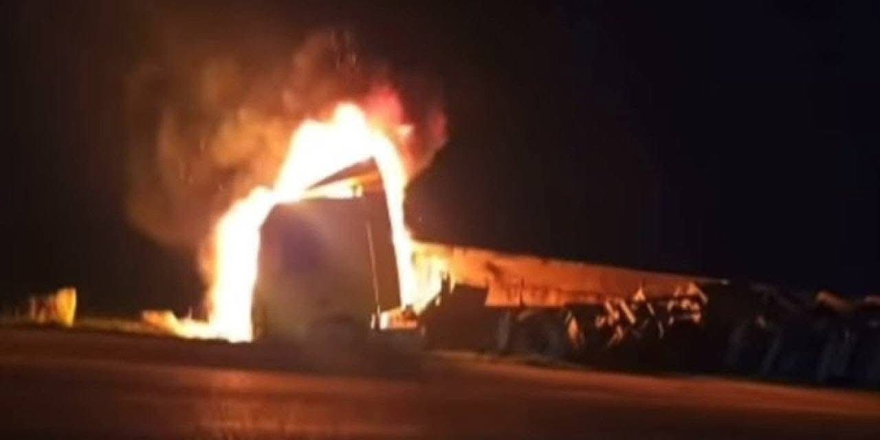 Şırnak idil'de Korkutan TIR Yangını: Araç Küle Döndü
