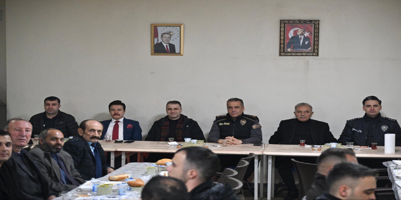 Uludere Belediyesi’nden Emniyet Mensuplarına İftar Programı